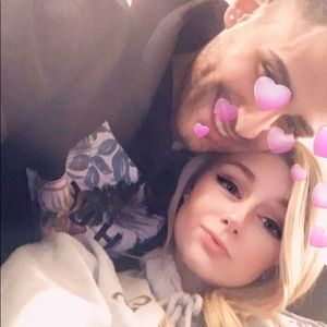 Meet your Posher, Ava